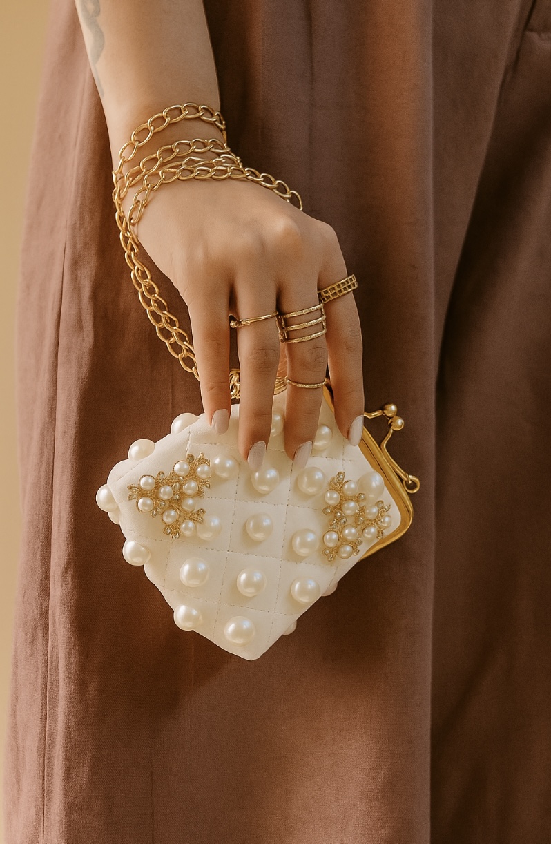 Elegant White Pearl Clutch for Weddings